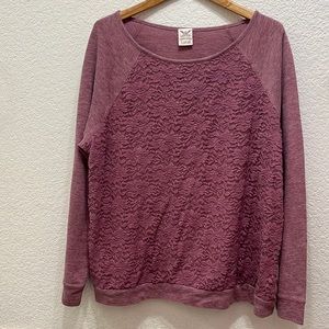 Womens long sleeve top size L